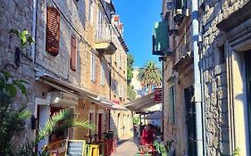 Hvar centre dorms